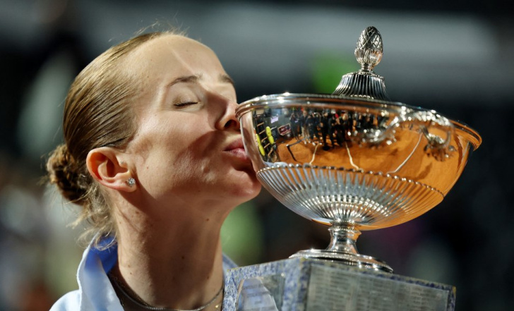 ЕЛІНА СВІТОЛІНА – ПЕРЕМОЖНИЦЯ ТУРНІРУ WTA 1000 В РИМІ