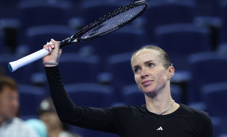 СВІТОЛІНА ВИЙШЛА ДО ЧВЕРТЬФІНАЛУ WTA 1000 В УХАНІ ТА ЗДОБУЛА 50-ТУ ПЕРЕМОГУ В СЕЗОНІ