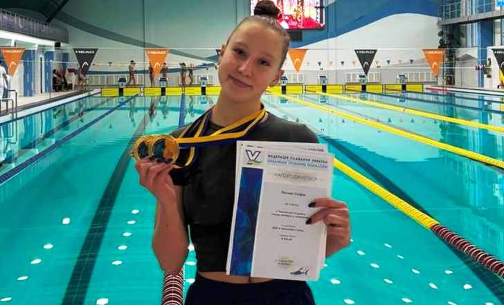 СОФІЯ ЛЕСНЯК – ЗОЛОТА МЕДАЛІСТКА ЧЕМПІОНАТУ УКРАЇНИ 2026 З ПЛАВАННЯ НА 1500 МЕТРІВ СЕРЕД ЖІНОК
